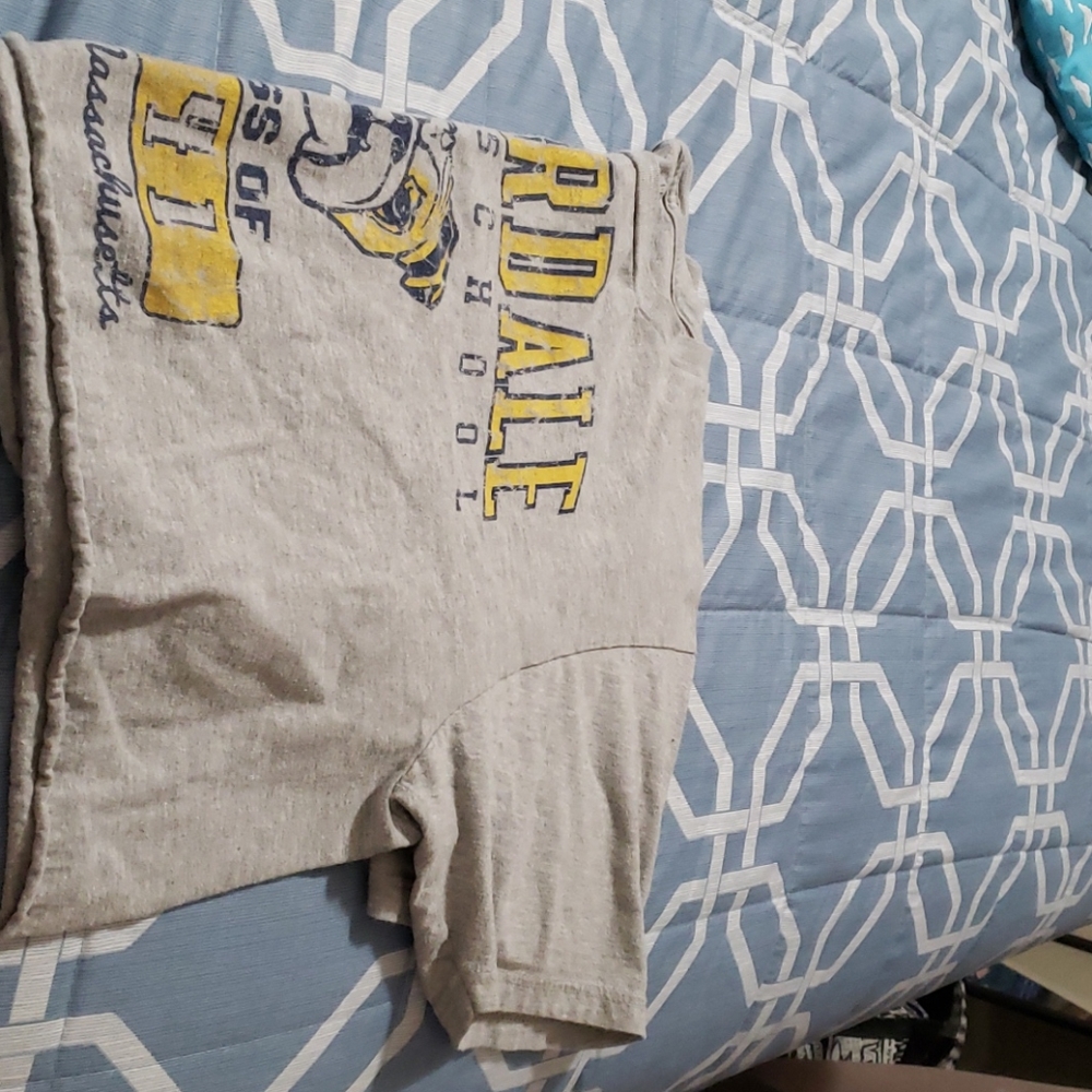 Top - Picture 2 of 2